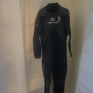 Rip Curl Charcoal Full-Body Wetsuit